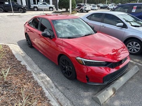 Used 2025 Honda Civic Sport image 3