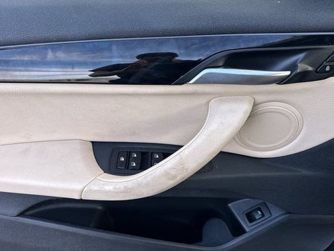 Used 2018 BMW X1 xDrive28i image 10