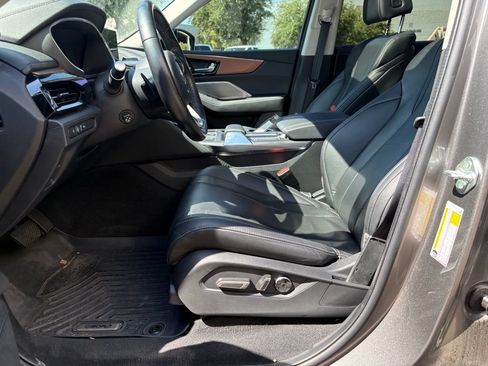 Used 2022 Acura MDX w/ Technology Package FWD image 8