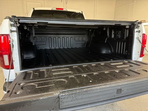 Used 2020 Ford F150 Lariat w/ Equipment Group 502A Luxury AWD/4WD image 25