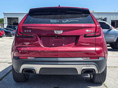 Used 2019 Cadillac XT4 Premium Luxury AWD/4WD image 5
