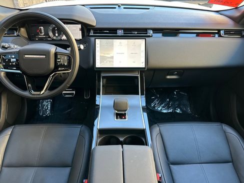 Certified 2025 Land Rover Range Rover Velar Dynamic SE image 14