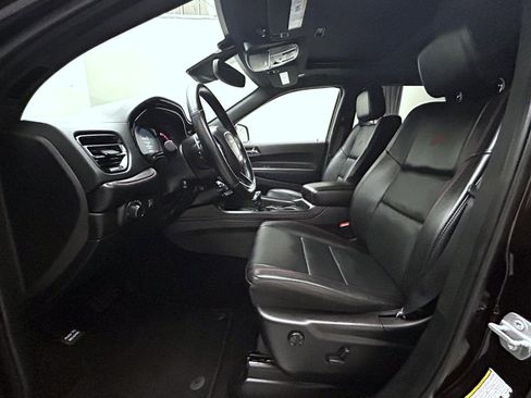 Used 2025 Dodge Durango GT image 10