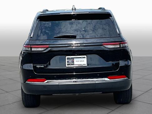 Used 2022 Jeep Grand Cherokee Limited 4xe w/ Luxury Tech Group II AWD/4WD image 5