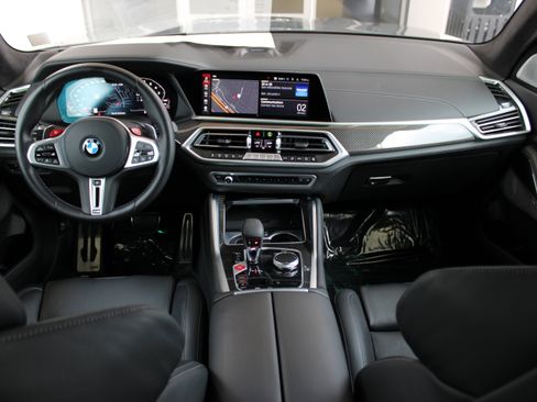 Used 2023 BMW X5 M w/ Competition Package image 23