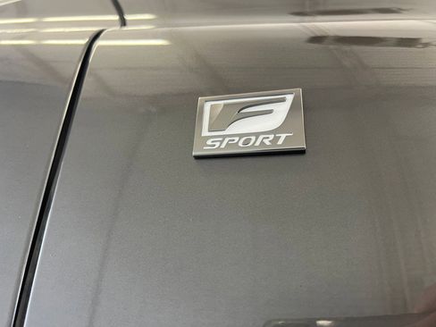 Used 2023 Lexus LX 600 F Sport w/ Accessory Package (Z1) AWD/4WD image 8