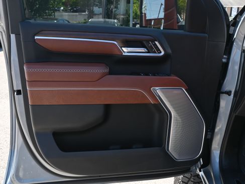 Used 2026 GMC Sierra 2500 Denali Ultimate w/ Max Trailering Package image 31