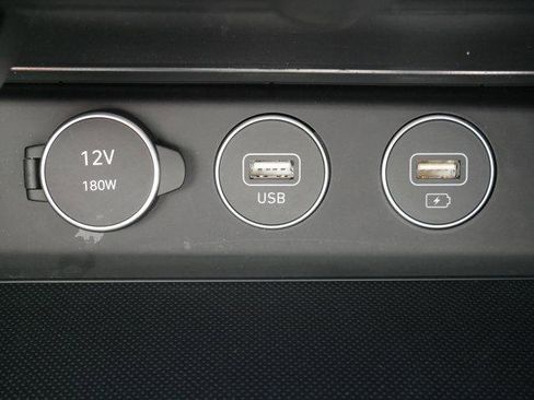 Used 2022 Genesis G70 3.3T image 20