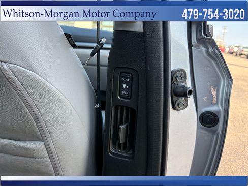 Used 2018 Honda Odyssey EX-L image 38