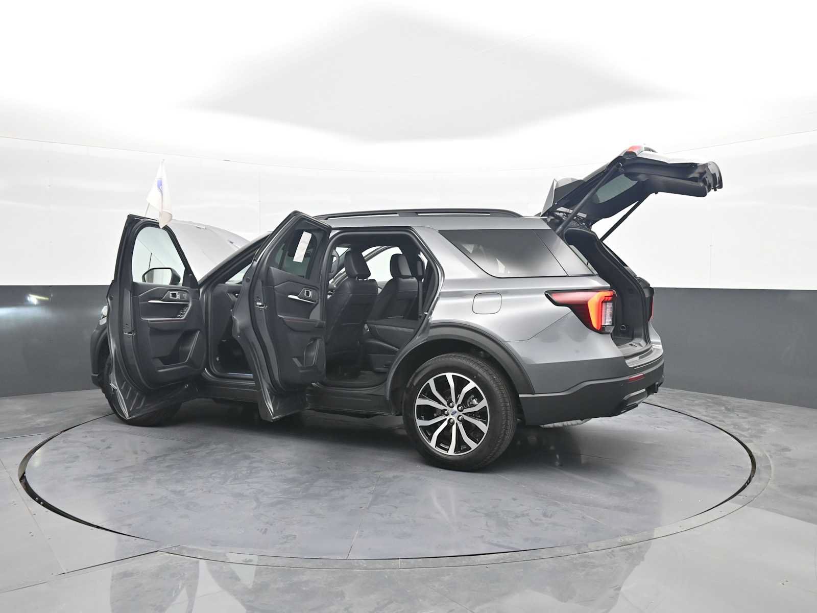 New 2025 Ford Explorer ST-Line AWD/4WD image 72