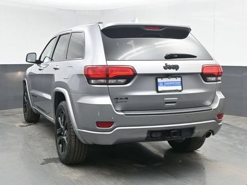Used 2019 Jeep Grand Cherokee Altitude AWD/4WD image 7