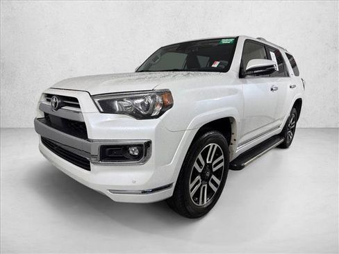 Used 2024 Toyota 4Runner Limited AWD/4WD image 9