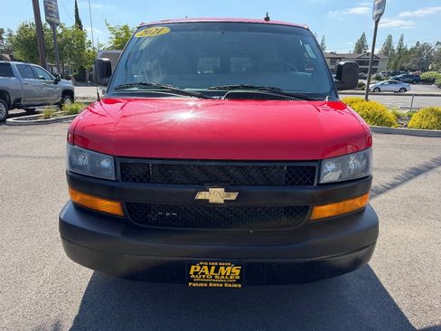 Used 2021 Chevrolet Express 3500 LS w/ Cold Climate Package RWD image 2