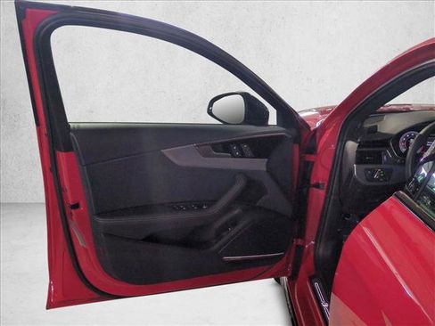 Used 2024 Audi A4 2.0T Premium Plus w/ Premium Plus Package image 10