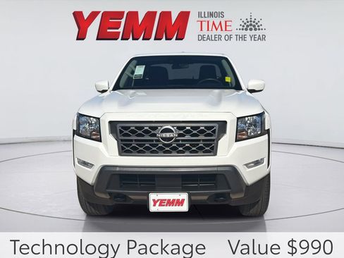 Used 2023 Nissan Frontier SV w/ SV Convenience Package AWD/4WD image 6