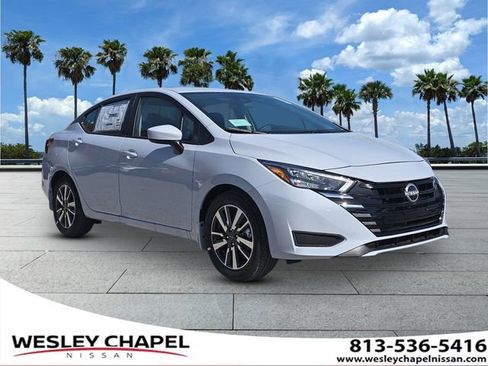 New 2025 Nissan Versa SV w/ Trunk Package FWD image 1