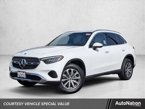 Used 2026 Mercedes-Benz GLC 300 4MATIC image 1