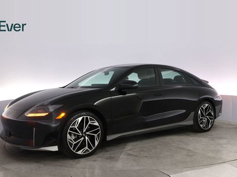 Used 2023 Hyundai Ioniq 6 SEL image 18