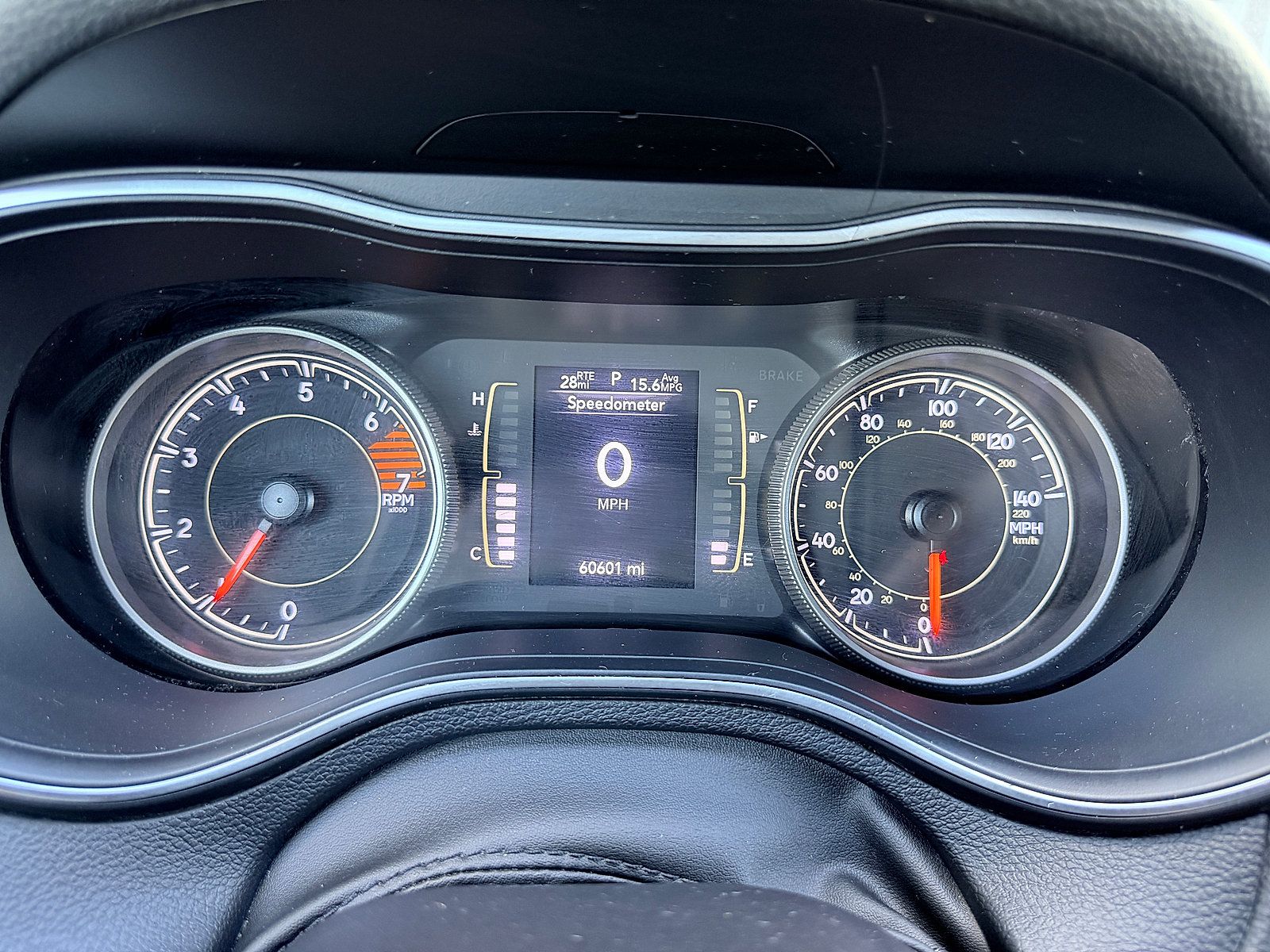 Used 2020 Jeep Cherokee Latitude Plus AWD/4WD image 32