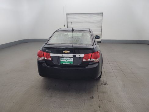 Used 2016 Chevrolet Cruze LS FWD image 7