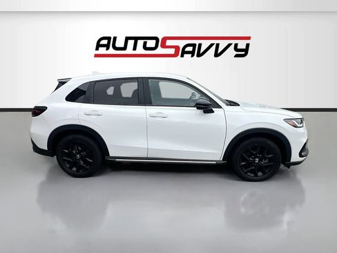 Used 2024 Honda HR-V Sport image 8