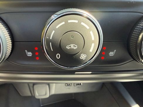 New 2026 Chevrolet Trax RS w/ Driver Confidence Package FWD image 25