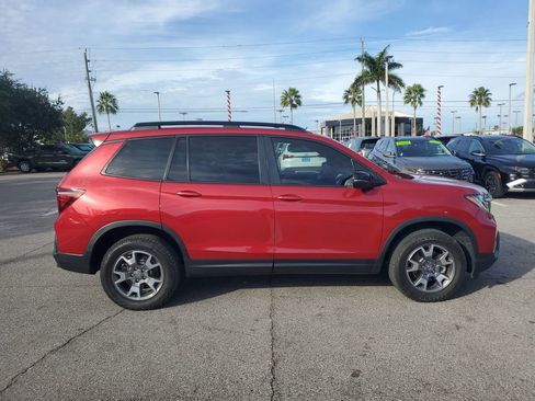 Used 2023 Honda Passport TrailSport image 10