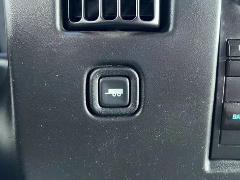 Used 2013 GMC Savana 2500 w/ Power Package image 29