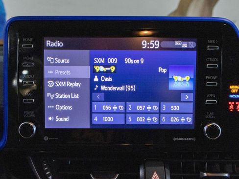 Used 2021 Toyota C-HR XLE FWD image 8