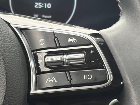 Used 2024 Kia Seltos S image 13