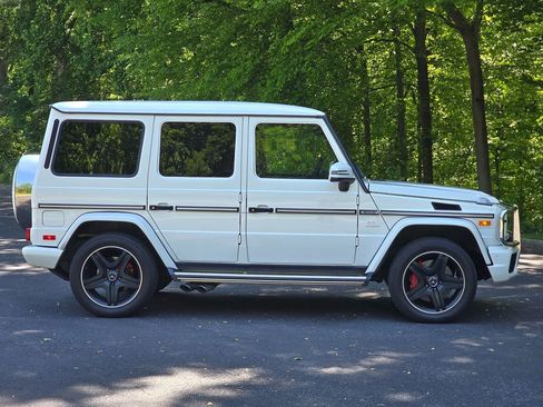 Used 2017 Mercedes-Benz G 63 AMG 4MATIC image 7