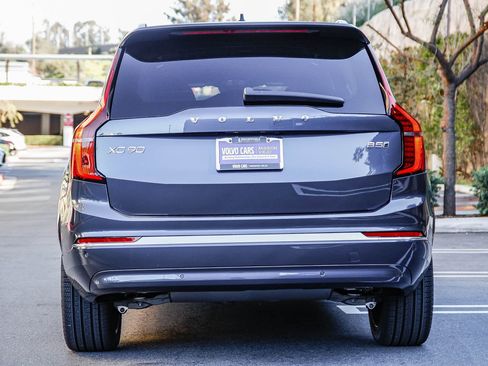 New 2026 Volvo XC90 B5 Plus w/ Protection Package AWD/4WD image 5