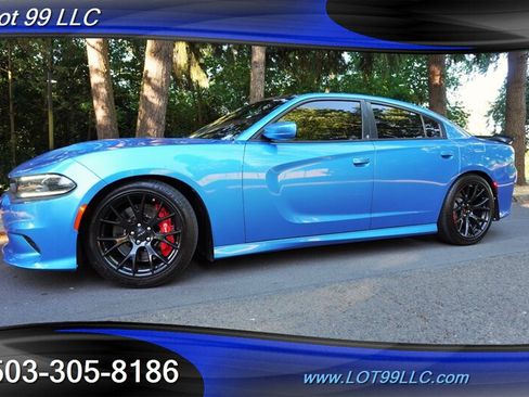 Used 2015 Dodge Charger SRT Hellcat w/ Harman/Kardon Audio Group RWD image 5