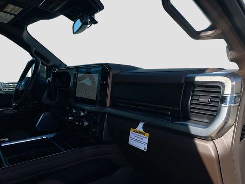 New 2026 Ford F250 King Ranch w/ Tremor Off-Road Package image 35