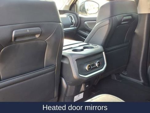 Used 2025 Ford Expedition Max Platinum image 25