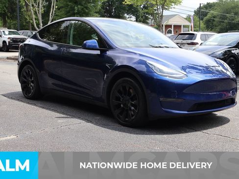 Used 2023 Tesla Model Y Long Range AWD/4WD image 5