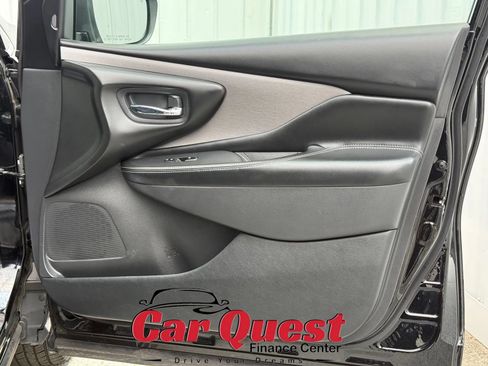 Used 2021 Nissan Murano SV AWD/4WD image 19