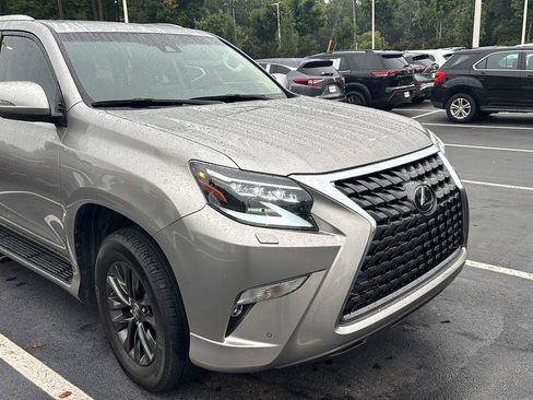 Used 2023 Lexus GX 460 Premium w/ Premium Plus Package AWD/4WD image 12