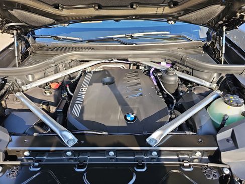 New 2026 BMW X7 xDrive40i w/ Executive Package image 33