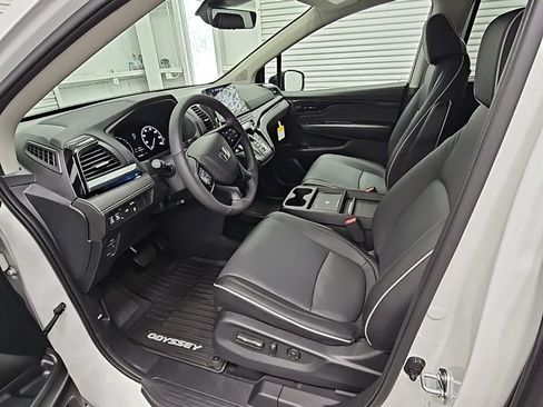 New 2026 Honda Odyssey Elite image 10