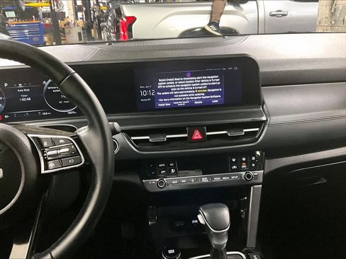 Used 2024 Kia Seltos EX image 6