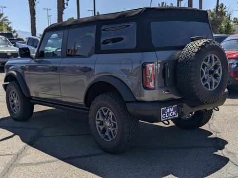 New 2025 Ford Bronco Badlands AWD/4WD image 4