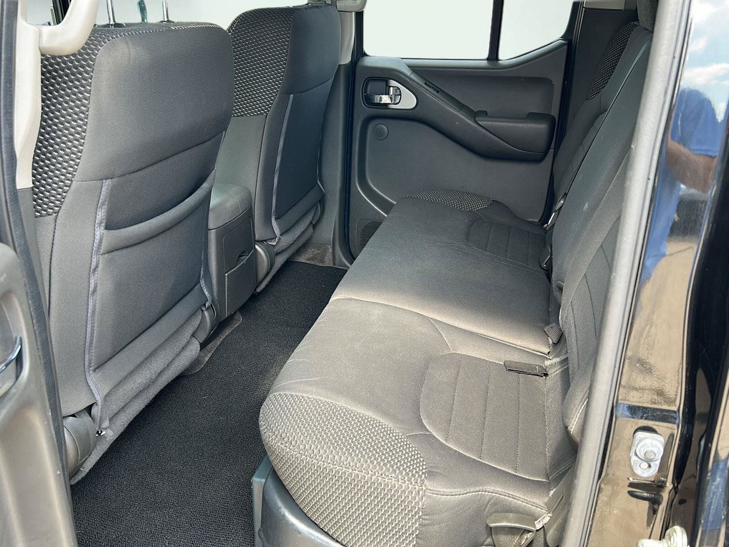 Used 2018 Nissan Frontier PRO-4X AWD/4WD image 20