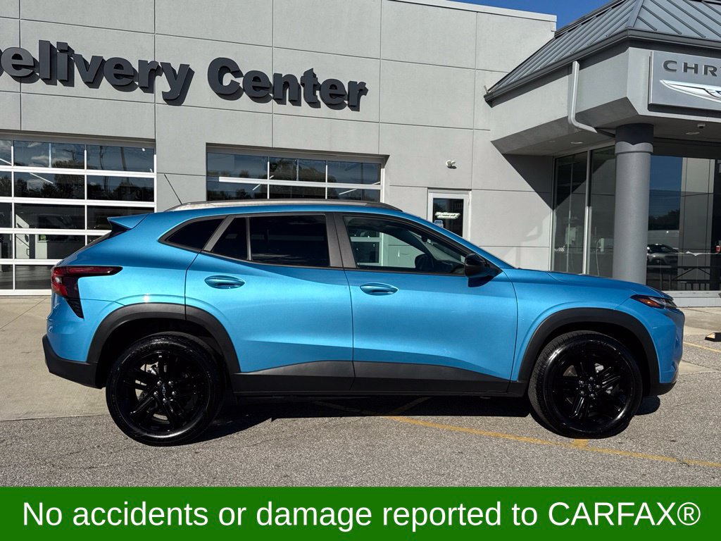 Used 2025 Chevrolet Trax ACTIV w/ Driver Confidence Package FWD image 4
