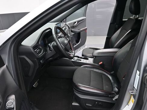 Used 2024 Ford Escape ST-Line w/ Cold Weather Package FWD image 26