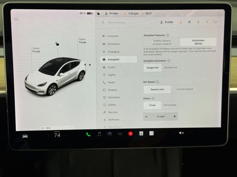 Used 2021 Tesla Model Y Long Range image 25