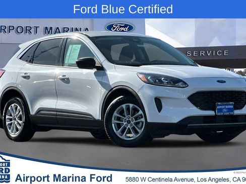 Certified 2022 Ford Escape SE FWD image 1
