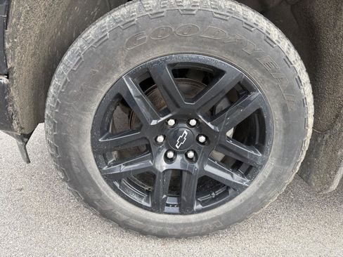 Used 2023 Chevrolet Silverado 1500 RST image 15