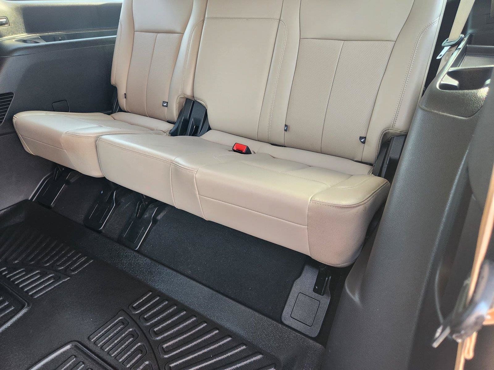 Used 2024 Ford Expedition Max XLT RWD image 33