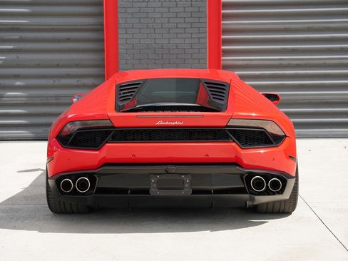 Used 2019 Lamborghini Huracan LP 580-2 image 6